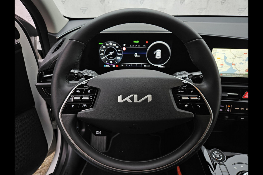 Kia Niro EV DynamicLine 64.8 kWh | Prijs incl. vooraftrek 2000.- inruilpremie | Adapt. Cruise | Camera | Climate Control | Carplay/Android Auto |