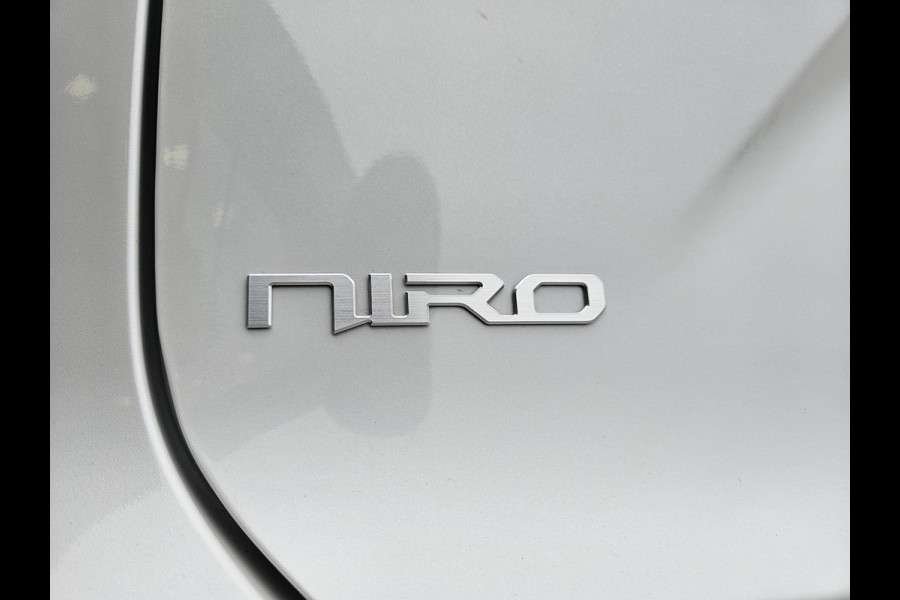 Kia Niro EV DynamicLine 64.8 kWh | Prijs incl. vooraftrek 2000.- inruilpremie | Adapt. Cruise | Camera | Climate Control | Carplay/Android Auto |