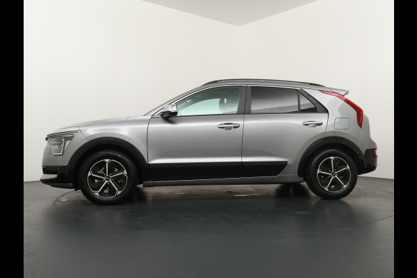 Kia Niro 1.6 GDi Hybrid DynamicPlusLine - Schuif/kanteldak - Adaptief Cruise Control - Stoel/Stuurverwarming - Parkeerhulp voor & achter - Navigatie - Fabrieksgarantie Tot 2031