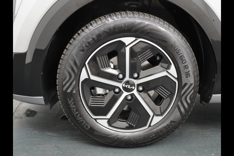 Kia Niro 1.6 GDi Hybrid DynamicPlusLine - Schuif/kanteldak - Adaptief Cruise Control - Stoel/Stuurverwarming - Parkeerhulp voor & achter - Navigatie - Fabrieksgarantie Tot 2031