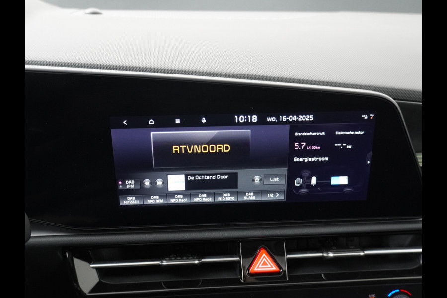 Kia Niro 1.6 GDi Hybrid DynamicPlusLine - Schuif/kanteldak - Adaptief Cruise Control - Stoel/Stuurverwarming - Parkeerhulp voor & achter - Navigatie - Fabrieksgarantie Tot 2031