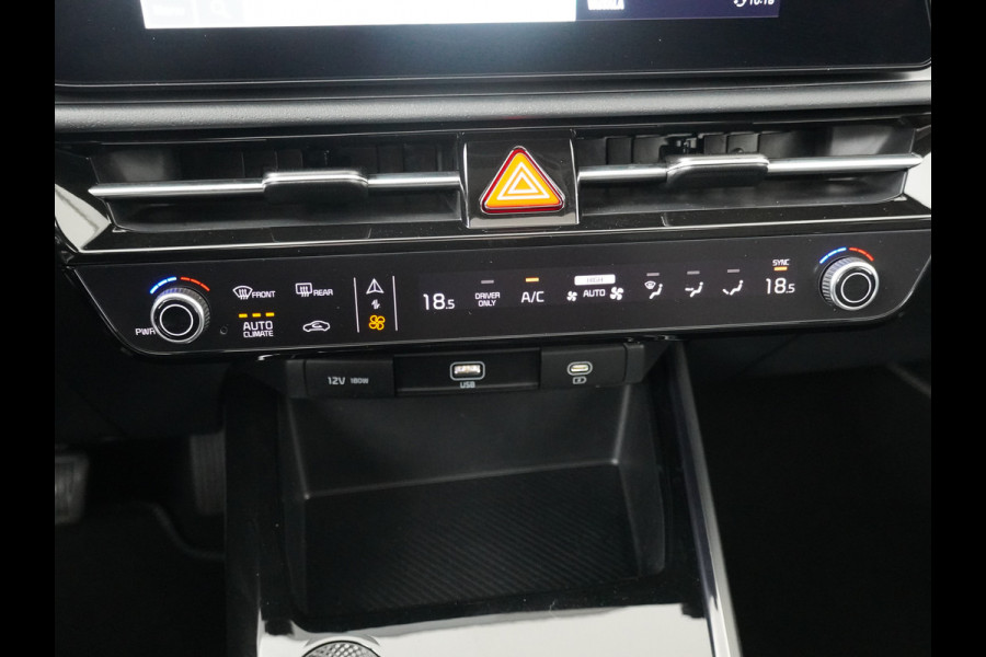 Kia Niro 1.6 GDi Hybrid DynamicPlusLine - Schuif/kanteldak - Adaptief Cruise Control - Stoel/Stuurverwarming - Parkeerhulp voor & achter - Navigatie - Fabrieksgarantie Tot 2031