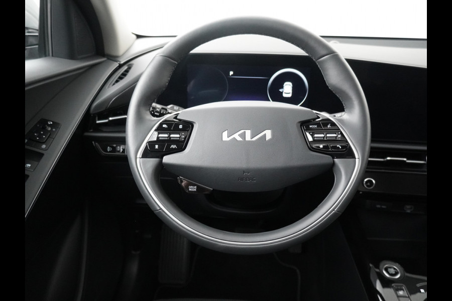 Kia Niro 1.6 GDi Hybrid DynamicPlusLine - Schuif/kanteldak - Adaptief Cruise Control - Stoel/Stuurverwarming - Parkeerhulp voor & achter - Navigatie - Fabrieksgarantie Tot 2031