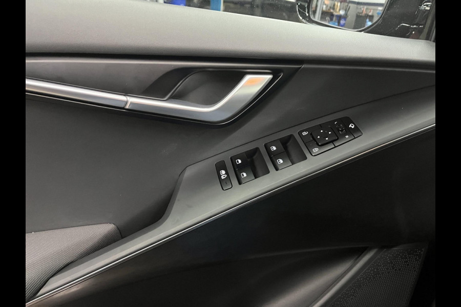 Kia Niro EV Edition Advanced 64.8 kWh | Prijs incl. vooraftrek 2000.- inruilpremie | Automaat | Navi | Clima | Cruise | Stoel & Stuurverwarming | Leder | Schuif Kanteldak | Sensoren |
