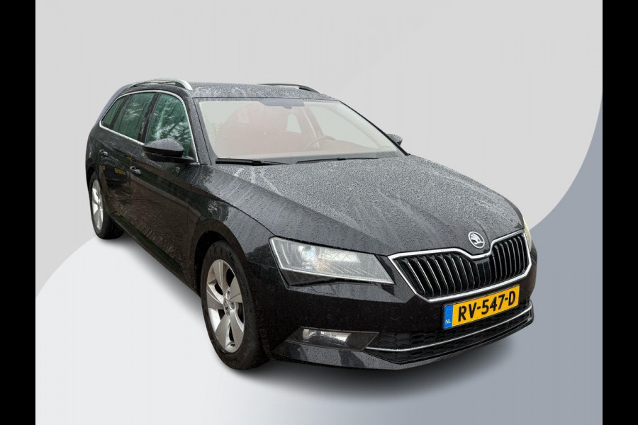 Škoda Superb Combi 1.8 TSI Style Business 180pk Automaat | Adaptieve Cruise | Trekhaak | Memory Seats | Audio Systeem | 1.800kg Trekgewicht