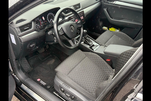 Škoda Superb Combi 1.8 TSI Style Business 180pk Automaat | Adaptieve Cruise | Trekhaak | Memory Seats | Audio Systeem | 1.800kg Trekgewicht