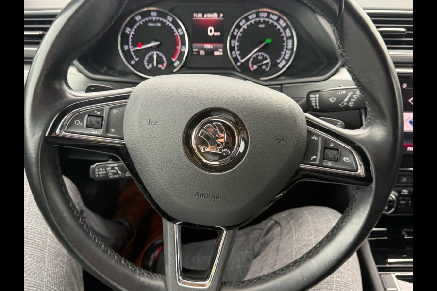 Škoda Superb Combi 1.8 TSI Style Business 180pk Automaat | Adaptieve Cruise | Trekhaak | Memory Seats | Audio Systeem | 1.800kg Trekgewicht