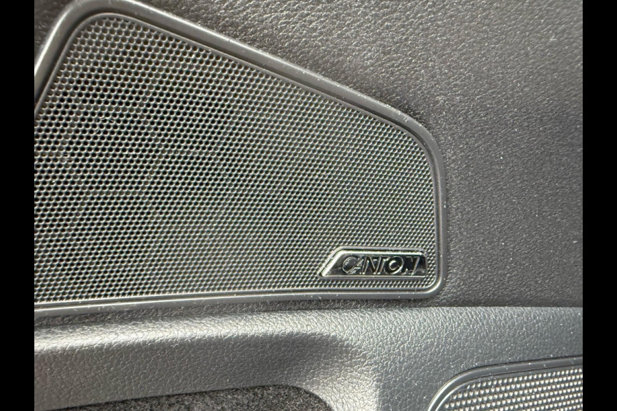Škoda Superb Combi 1.8 TSI Style Business 180pk Automaat | Adaptieve Cruise | Trekhaak | Memory Seats | Audio Systeem | 1.800kg Trekgewicht