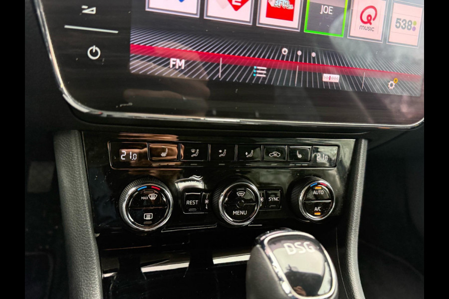Škoda Superb Combi 1.8 TSI Style Business 180pk Automaat | Adaptieve Cruise | Trekhaak | Memory Seats | Audio Systeem | 1.800kg Trekgewicht