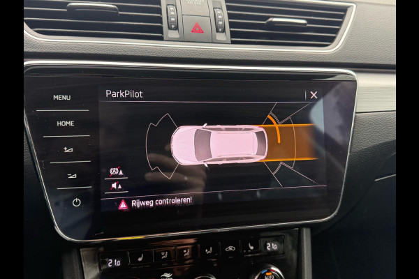 Škoda Superb Combi 1.8 TSI Style Business 180pk Automaat | Adaptieve Cruise | Trekhaak | Memory Seats | Audio Systeem | 1.800kg Trekgewicht