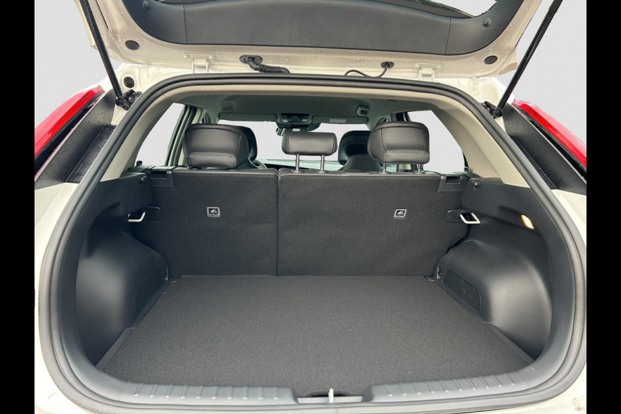 Kia Niro EV Light Edition 64.8 kWh | Prijs incl. vooraftrek 2000.- inruilpremie | Automaat | Clima | Cruise | Camera | Navi | Apple Carplay & Android Auto |