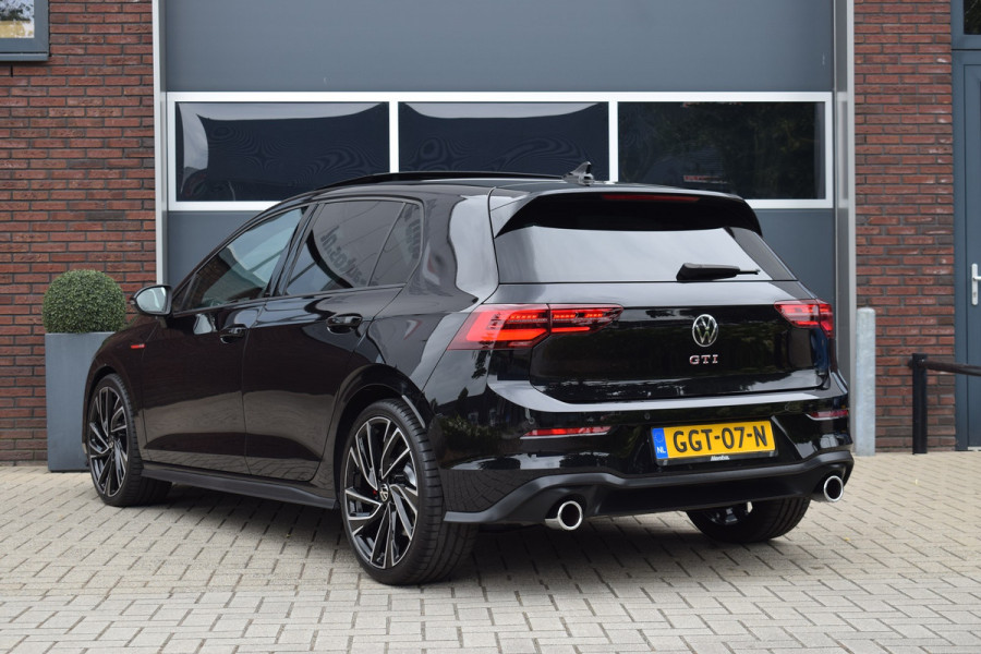 Volkswagen Golf GTI 2.0 TSI 245pk DSG | Leer | Pano | HUD | H&K | IQ-light