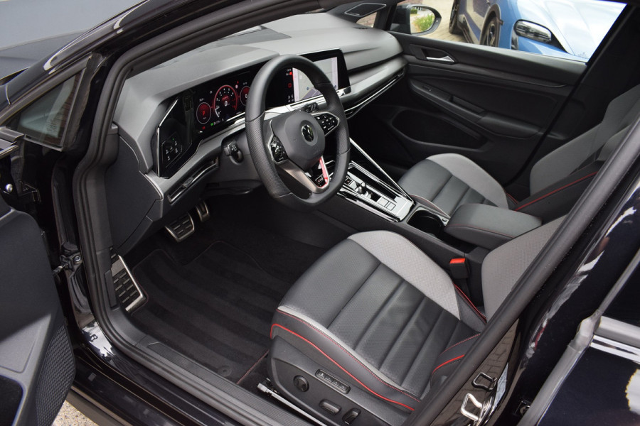 Volkswagen Golf GTI 2.0 TSI 245pk DSG | Leer | Pano | HUD | H&K | IQ-light