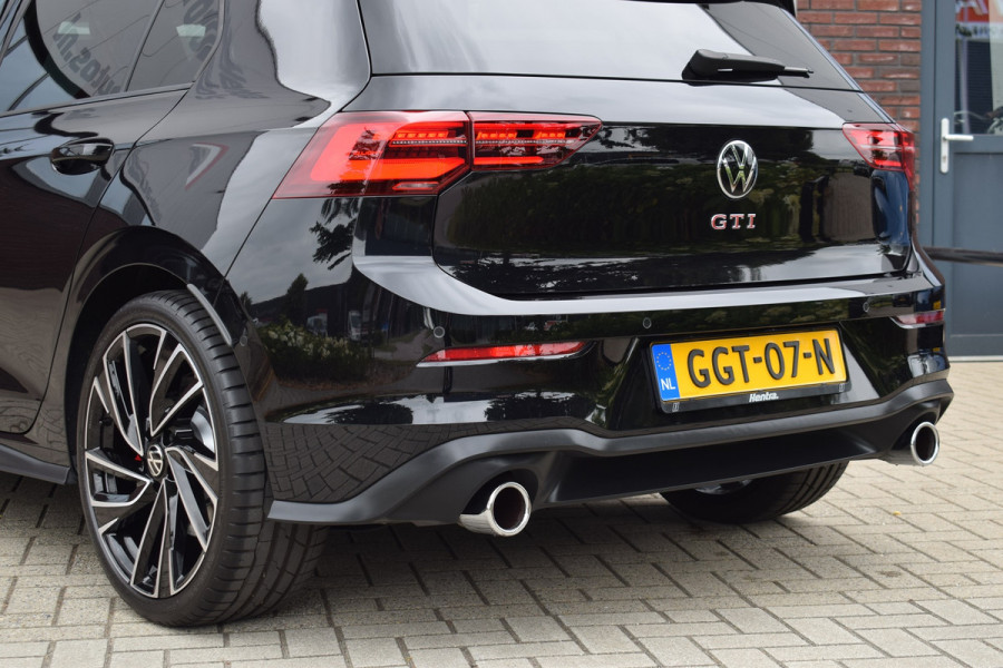 Volkswagen Golf GTI 2.0 TSI 245pk DSG | Leer | Pano | HUD | H&K | IQ-light