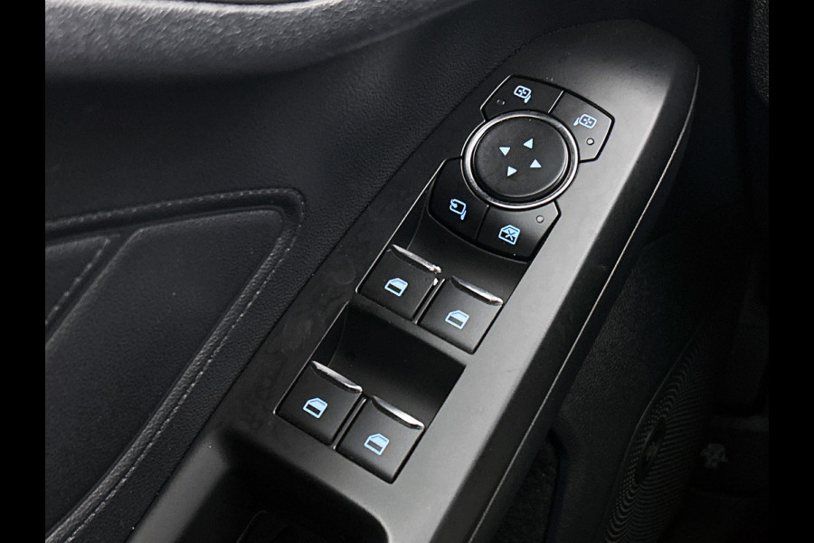Ford Focus 1.0 EcoBoost Titanium Business (B&O SOUND, ADAPTIVE CRUISE, STUUR-/STOELVERWARMING, CAMERA, CARPLAY, 1e EIGENAAR)