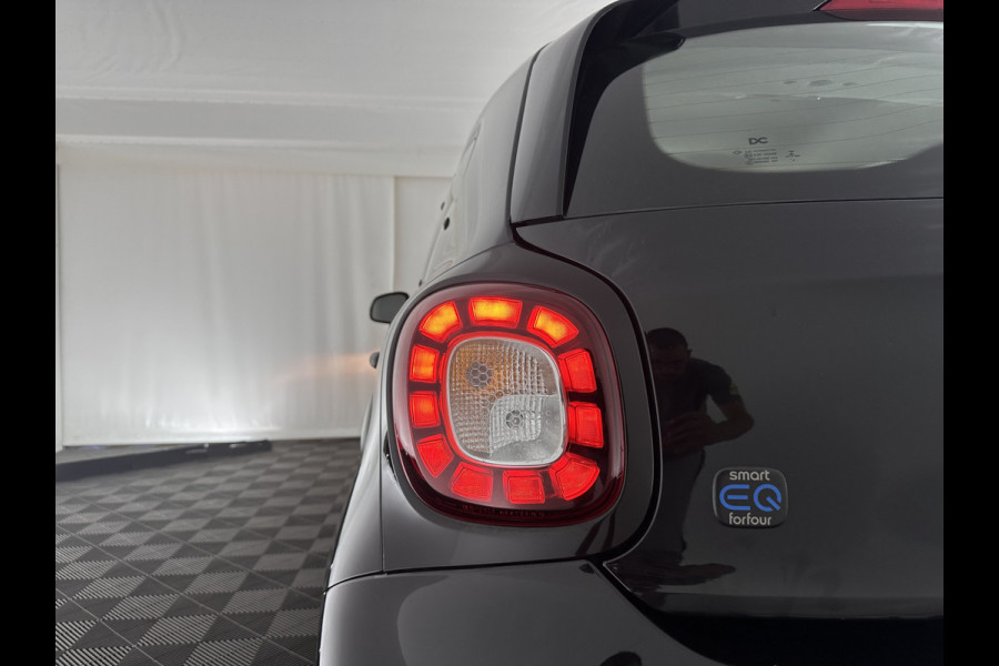 Smart Forfour EQ Prime Cool-Media-Pack 18 kWh [ 3-Fase ] (INCL-BTW) *COMFORT-SEATS | AIRCO | CRUISE | HEATED-SEATS | 15''ALU*