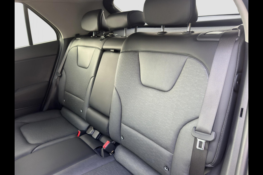 Kia Niro EV ExecutiveLine 64.8 kWh | Automaat | Stoelverkoeling & Verwarming | Camera | Elektrische Geheugenstoelen | Leder | Apple Carplay & Android Auto |