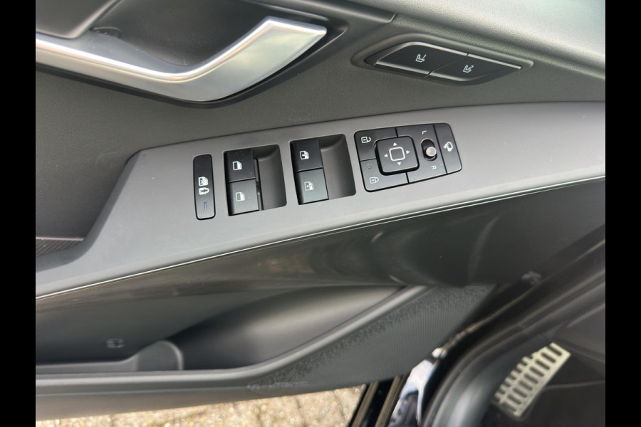 Kia Niro EV ExecutiveLine 64.8 kWh | Automaat | Stoelverkoeling & Verwarming | Camera | Elektrische Geheugenstoelen | Leder | Apple Carplay & Android Auto |