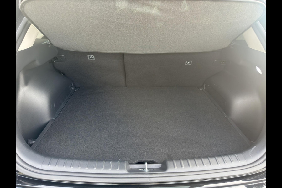 Kia Niro EV ExecutiveLine 64.8 kWh | Automaat | Stoelverkoeling & Verwarming | Camera | Elektrische Geheugenstoelen | Leder | Apple Carplay & Android Auto |
