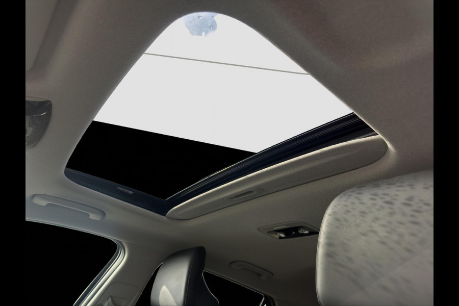 Kia Niro EV ExecutiveLine 64.8 kWh | Automaat | Stoelverkoeling & Verwarming | Camera | Elektrische Geheugenstoelen | Leder | Apple Carplay & Android Auto |