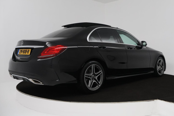 Mercedes-Benz C-Klasse 200 Business Solution AMG (PANORAMADAK, SFEERVERLICHTING, NAVIGATIE, CAMERA, STOELVERWARMING)