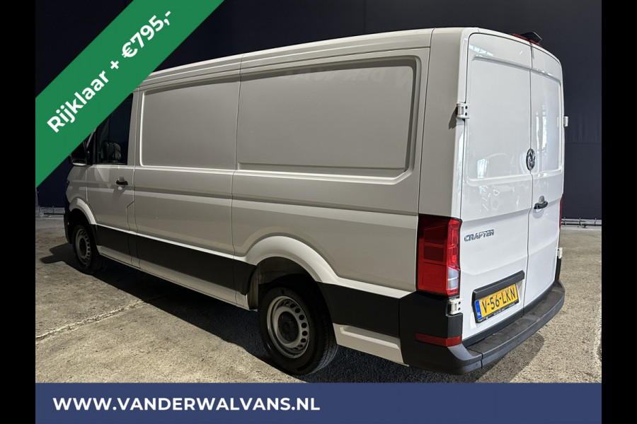 Volkswagen Crafter 2.0 TDI 141pk L3H2 L2H1 inrichting Euro6 *Rijklaar Direct Rijden* Airco | Camera | Apple Carplay | Android Auto Parkeersensoren, Bijrijdersbank, 3000kg trekvermogen
