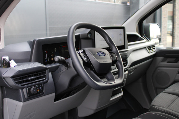 Ford Transit Custom 320 2.0 TDCI L2H1 Trend 170pk - Achterklep - Carplay - Android - LED koplampen - Stoelverwarming - 70l tank - Rijklaar Ford Transit Custom 320 2.0 TDCI L2H1 Trend 170pk - Achterklep - Carplay - Android - LED koplampen - Stoelverwarming - 70l tank - Rijklaar