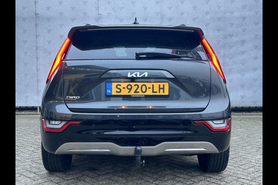 Kia Niro EV DynamicPlusLine 64.8 kWh | Prijs incl. vooraftrek 2000.- inruilpremie | HUD | Cruise | Camera | Open Dak | Stoel & Stuurverwarming | Key-Less | H-Leder |