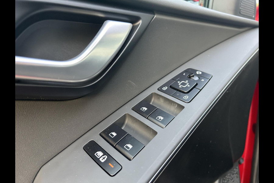 Kia Niro EV DynamicPlusLine 64.8 kWh | Prijs incl. vooraftrek 2000.- inruilpremie | HUD | Cruise | Camera | Open Dak | Stoel & Stuurverwarming | Key-Less | H-Leder |