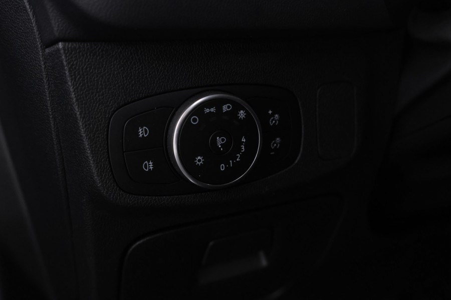 Ford FOCUS Wagon 1.5 EcoBlue Titanium Business Airco, Navigatie, Cruise Control, Apple Carplay