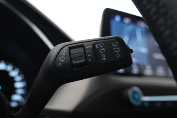 Ford FOCUS Wagon 1.5 EcoBlue Titanium Business Airco, Navigatie, Cruise Control, Apple Carplay