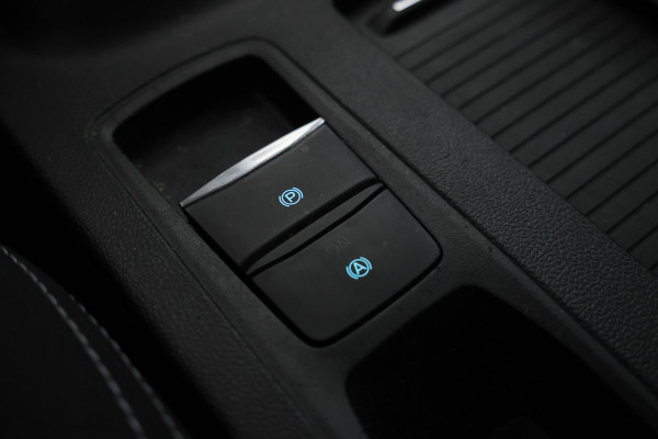 Ford FOCUS Wagon 1.5 EcoBlue Titanium Business Airco, Navigatie, Cruise Control, Apple Carplay
