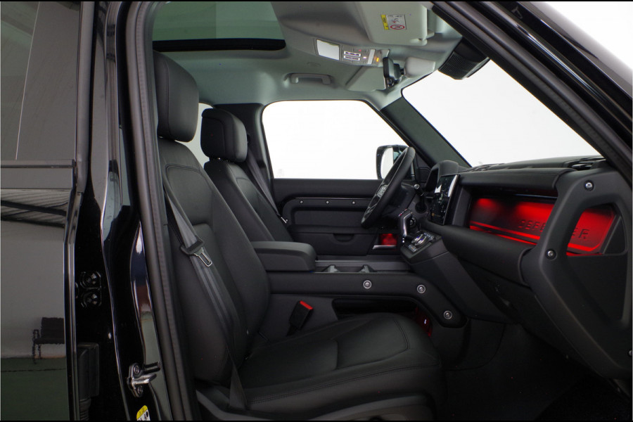 Land Rover Defender 110 2.0 P300e 110 X-Dynamic HSE > Black package/Head-up/Pano.schuif/Trekhaak/Santorini Black... | 3110 | Lease ook mogelijk!