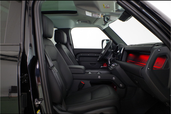 Land Rover Defender 110 2.0 P300e 110 X-Dynamic HSE > Black package/Head-up/Pano.schuif/Trekhaak/Santorini Black... | 3110 | Lease ook mogelijk!