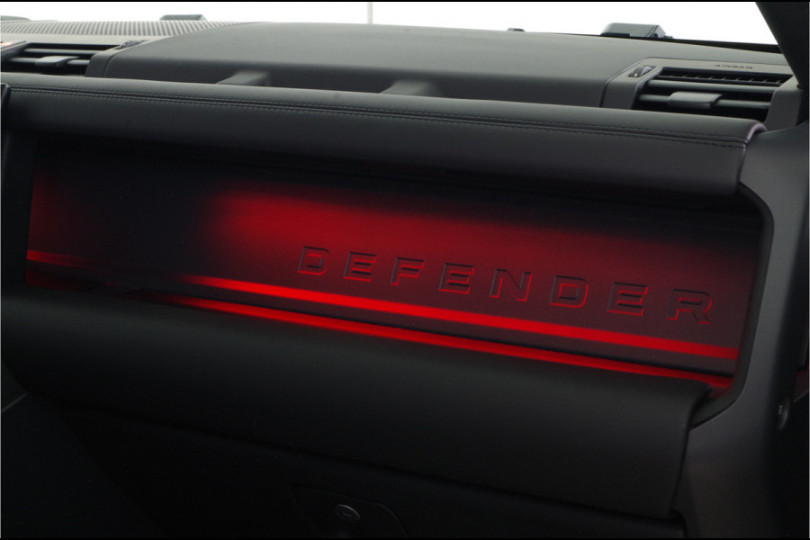 Land Rover Defender 110 2.0 P300e 110 X-Dynamic HSE > Black package/Head-up/Pano.schuif/Trekhaak/Santorini Black... | 3110 | Lease ook mogelijk!