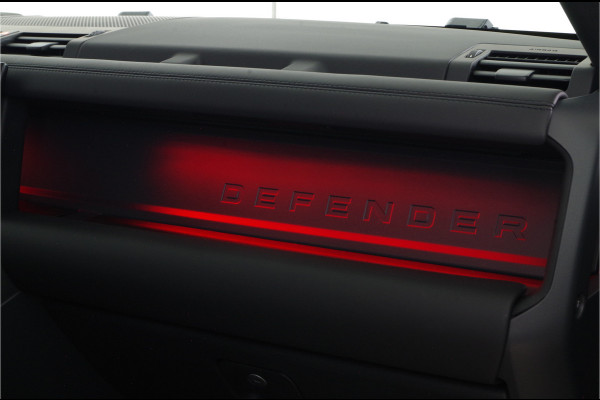 Land Rover Defender 110 2.0 P300e 110 X-Dynamic HSE > Black package/Head-up/Pano.schuif/Trekhaak/Santorini Black... | 3110 | Lease ook mogelijk!