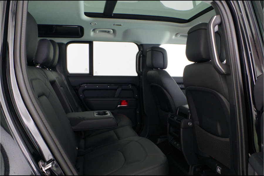 Land Rover Defender 110 2.0 P300e 110 X-Dynamic HSE > Black package/Head-up/Pano.schuif/Trekhaak/Santorini Black... | 3110 | Lease ook mogelijk!