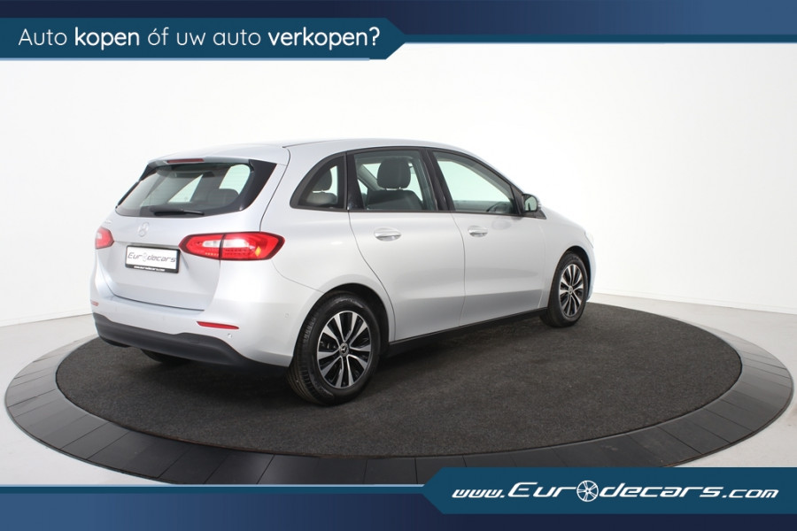 Mercedes-Benz B-Klasse 180 *1ste eigenaar*Leer*Park assist*Stoelverwarming*