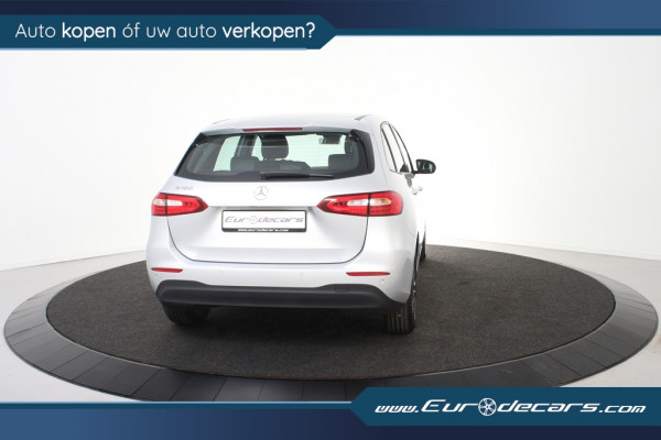 Mercedes-Benz B-Klasse 180 *1ste eigenaar*Leer*Park assist*Stoelverwarming*