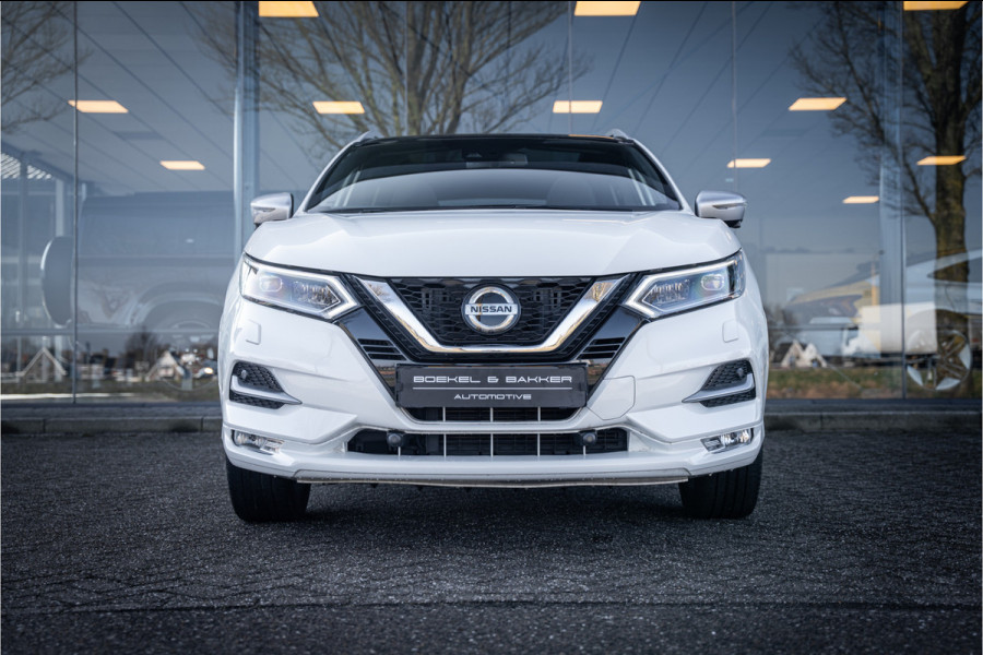 Nissan QASHQAI 1.3 DIG-T Tekna + ** Panodak ** Leder ** Trekhaak ** BOSE