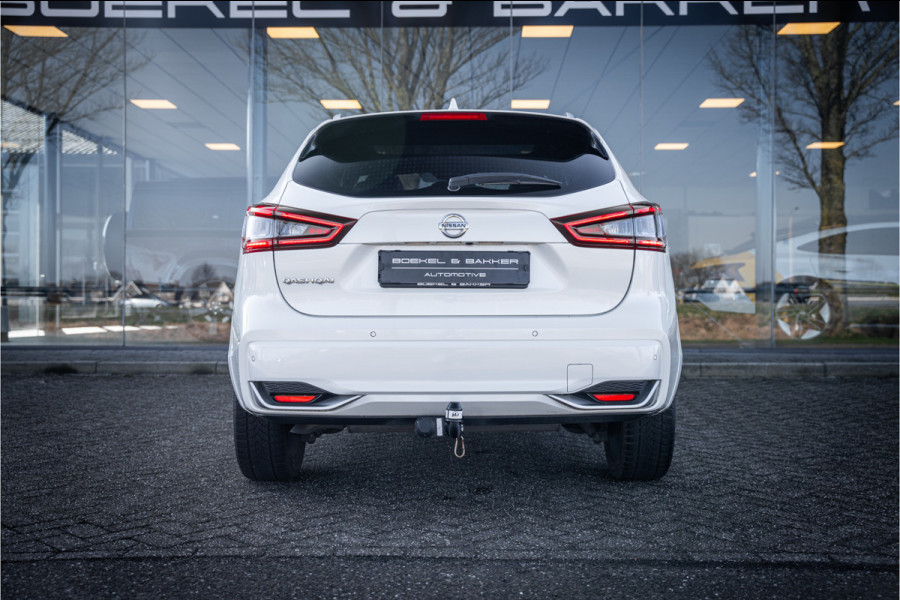 Nissan QASHQAI 1.3 DIG-T Tekna + ** Panodak ** Leder ** Trekhaak ** BOSE