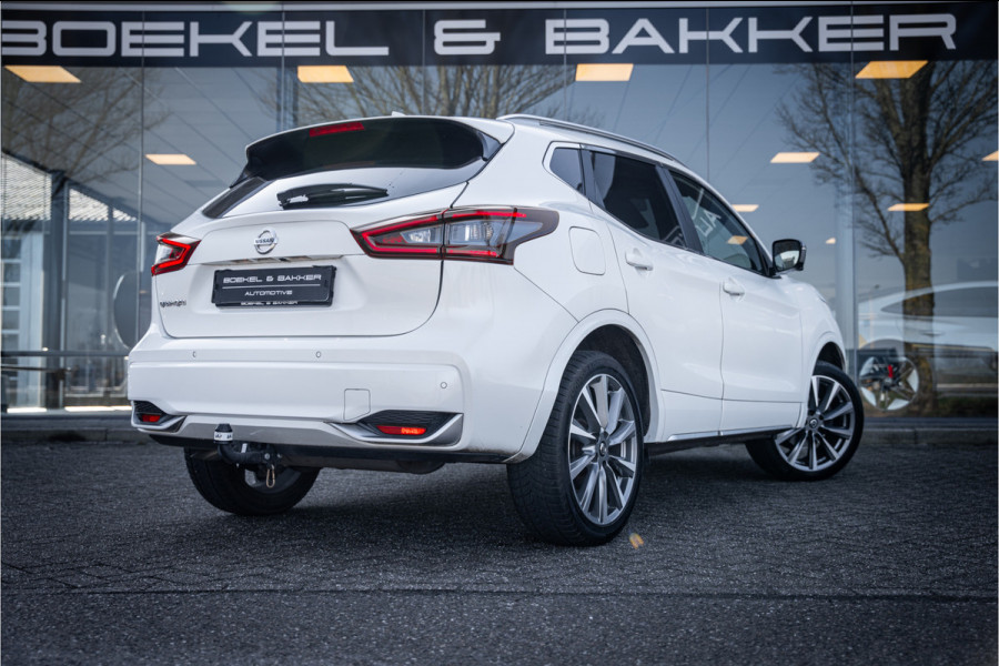 Nissan QASHQAI 1.3 DIG-T Tekna + ** Panodak ** Leder ** Trekhaak ** BOSE
