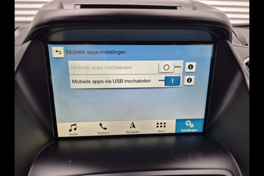 Ford C-MAX 1.5 Titanium Automaat Navigatie/Camera,parkeersensoren,stoel/ruit/stuurverwarming,