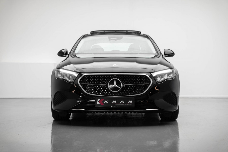 Mercedes-Benz E-Klasse E200 Luxury Line |Pano|Ambient|Camera|Dodehoek|