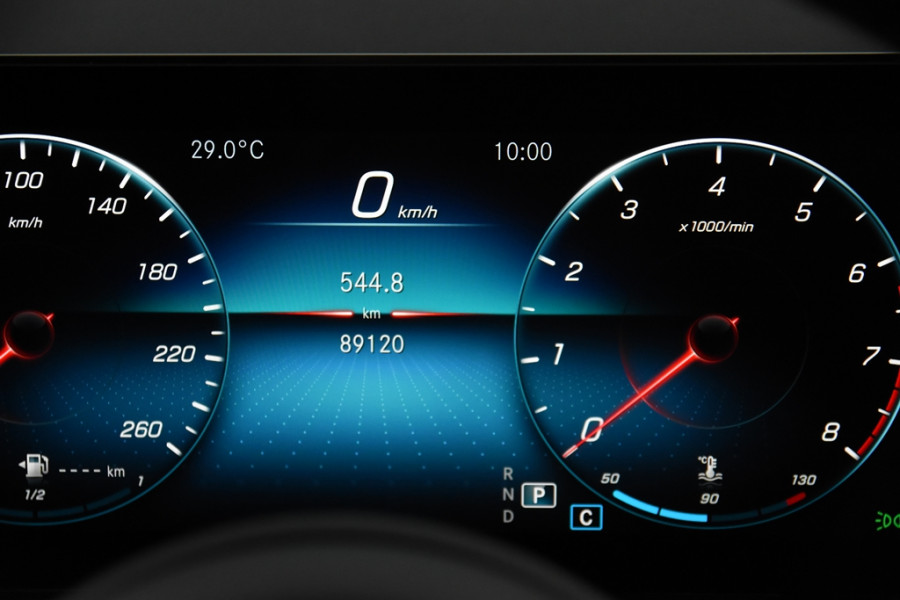 Mercedes-Benz Glb 200 *1ste Eigenaar*Navigatie*Leer*Stoelverwarming*Parkassist*