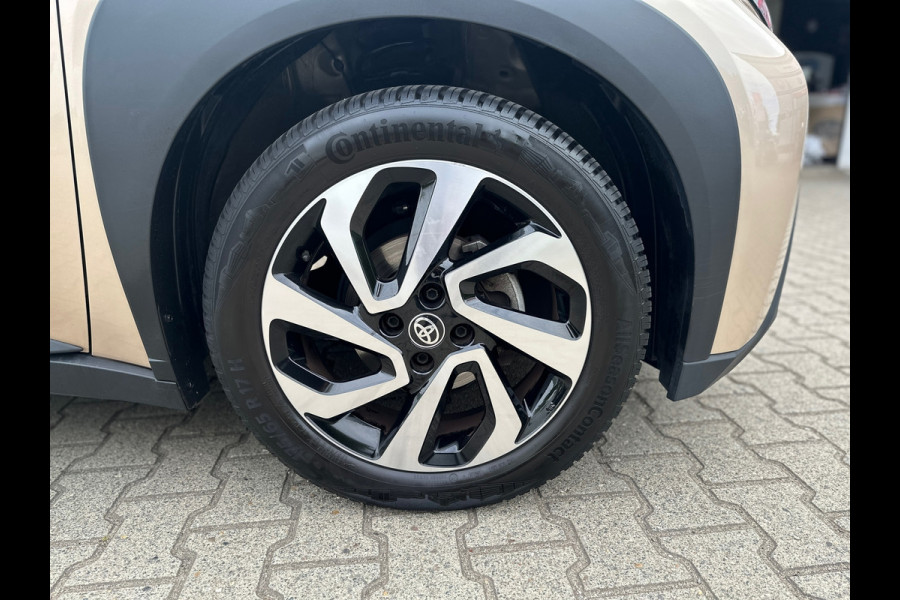 Toyota Aygo X 1.0 VVT-i S-CVT Pulse Bi-Tone Automaat