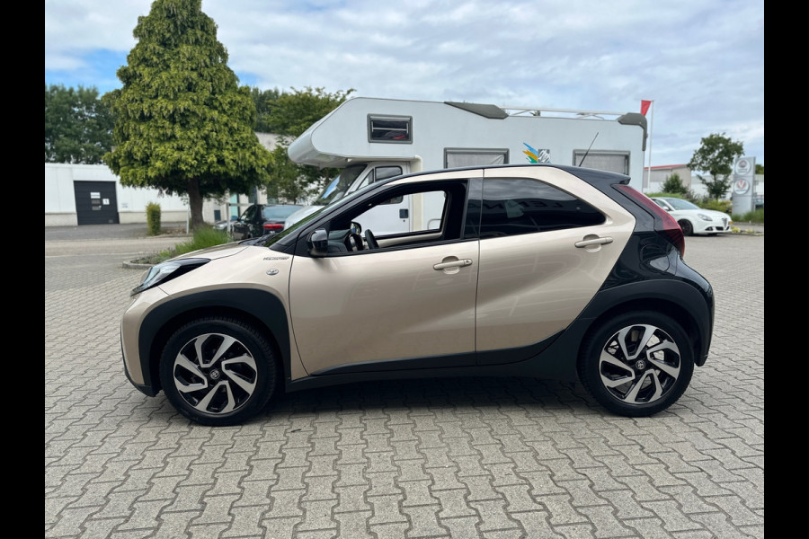 Toyota Aygo X 1.0 VVT-i S-CVT Pulse Bi-Tone Automaat