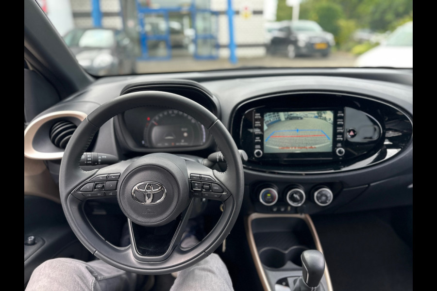 Toyota Aygo X 1.0 VVT-i S-CVT Pulse Bi-Tone Automaat