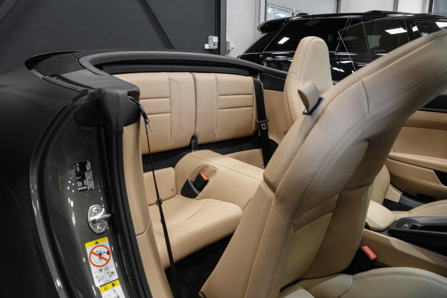 Porsche 911 Cabrio 3.0 Carrera 4 GTS *Sport-Design / Lift-Systeem / Vierwielbesturing / BOSE / Surround View / Keyless*