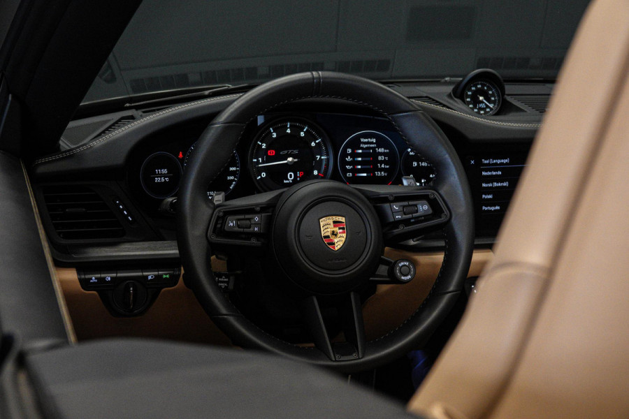 Porsche 911 Cabrio 3.0 Carrera 4 GTS *Sport-Design / Lift-Systeem / Vierwielbesturing / BOSE / Surround View / Keyless*
